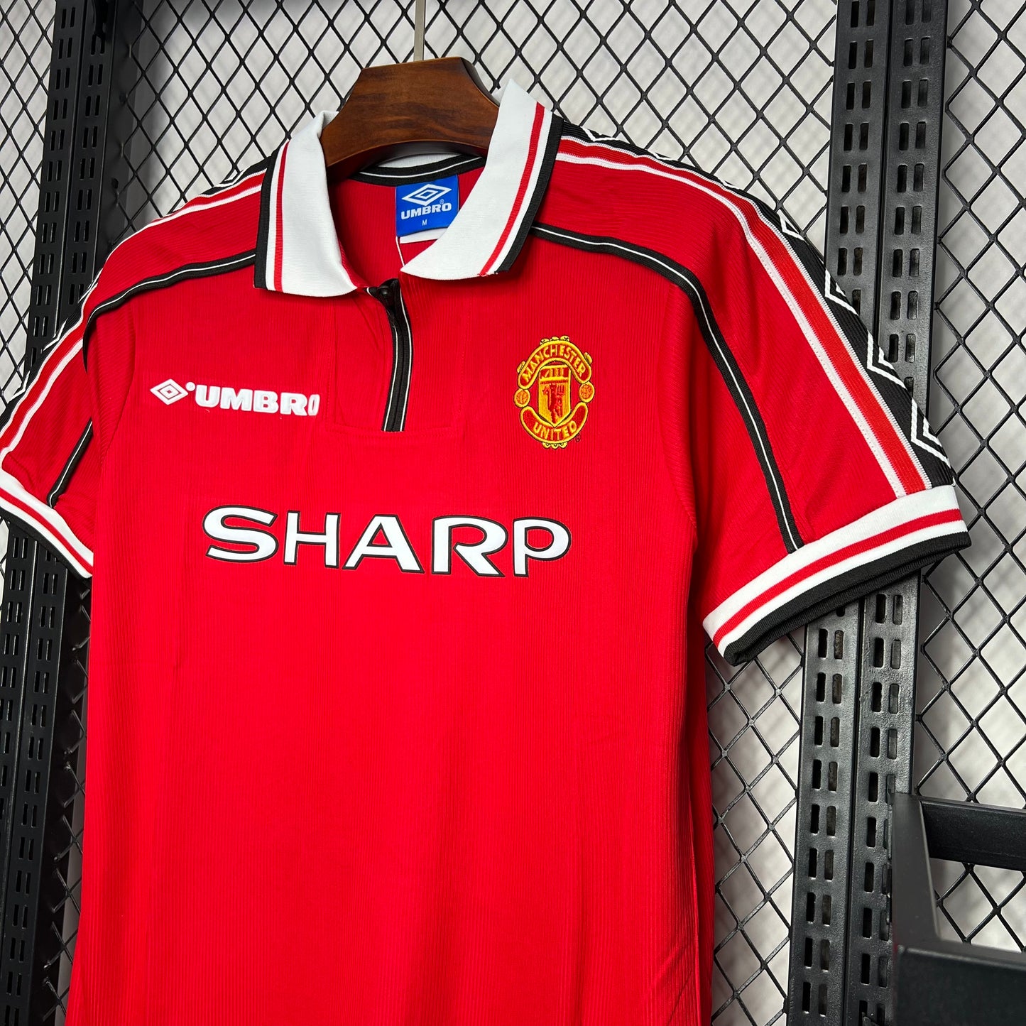 Manchester United Local 1998/99