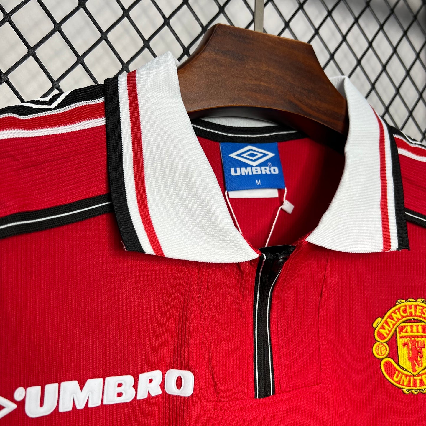 Manchester United Local 1998/99